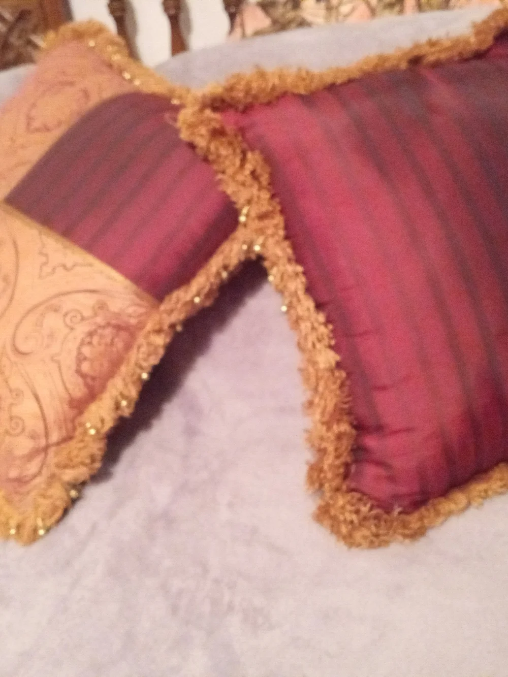 Decorative Tassel Pillow Pair in Burgundy and Gold